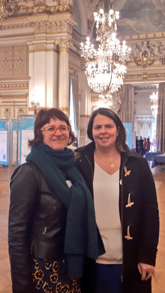 marymillet69's tweet photo. Au forum des solidarités @rhone_fr belle mobilisation autour de l'atelier sur @MONALISA_asso que j'animais au titre de #C2MR. #udccas69 @unccas @UnisCiteAuRA @Carsat_RA @LMHabitat @PFPauvres @SaintvincentDe @AraCreai @Uniopss .. https://t.co/gVeVOzvfJl