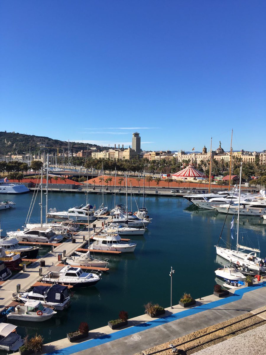 kapschnet's tweet photo. We're at @CiscoLiveEurope in bella Barcelona, where our Kapsch BusinessCom system engineers and experts invited numerous Kapsch-Cisco-clients to a candid talk about future technologies and trends yesterday evening. Thanks for the inspiring exchange! #CLEUR https://t.co/9YCNZsZP82