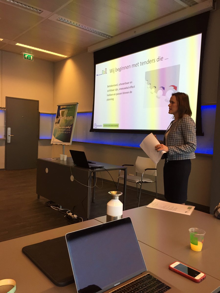 Tweede sessie van leergang zero emissie inkopen met ⁦<a href="/Ninanesterova3/">Nina Nesterova</a>⁩ van <a href="/TNO/">The New Officials</a> die haar kennis en ervaringen deelt ⁦@GreenDealZES⁩ ⁦<a href="/TSLogistiek/">Topsector Logistiek</a>⁩
