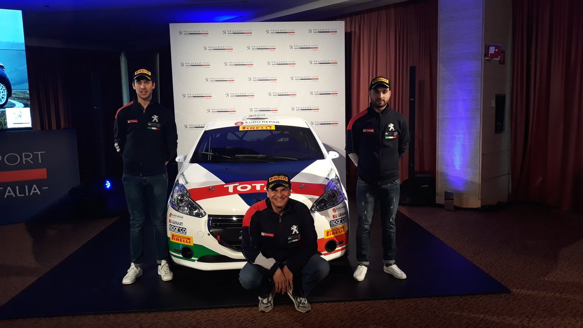 peugeotitalia's tweet photo. Un saluto da #PeugeotSport e dai nostri @AndreucciPaolo, @CiuffiTommaso e @Nicolgonella! #Peugeot208R2B #PeugeotCompetition2019 https://t.co/0NOZ6tyOKy
