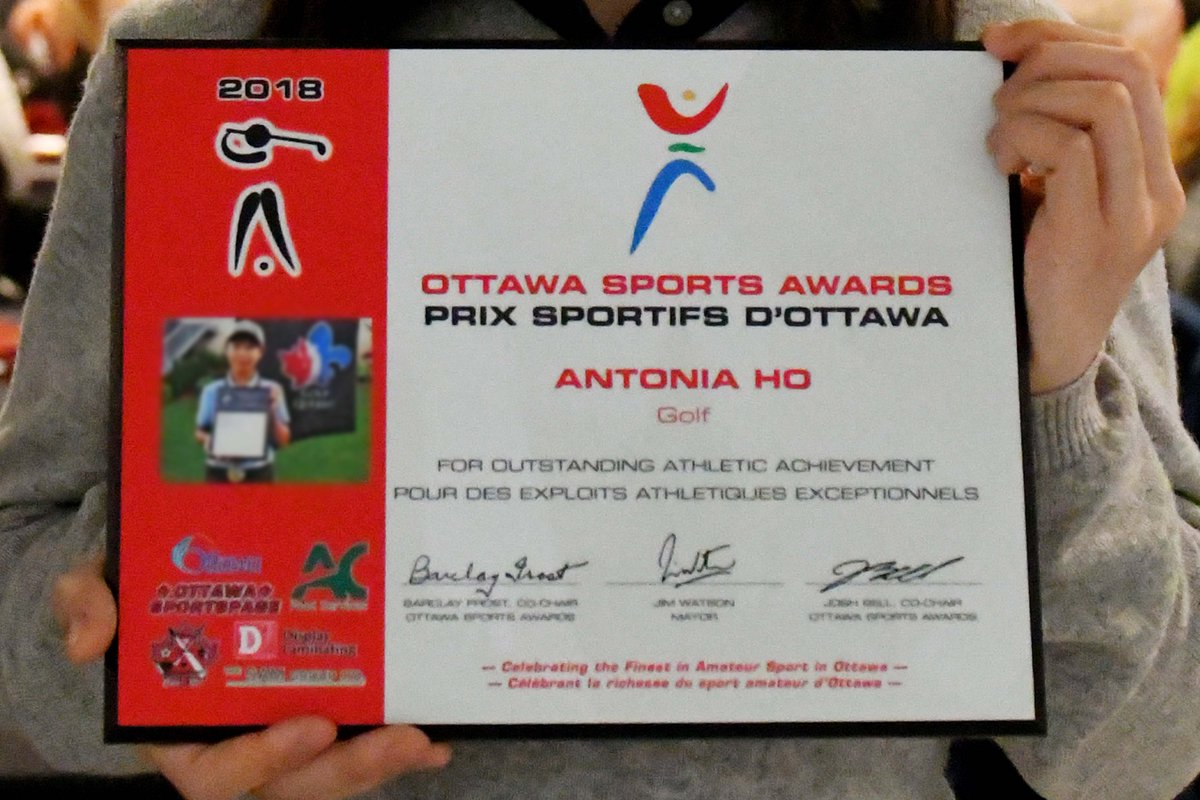 A great honor to receive the 2018 Ottawa Sports Awards <a href="/OttSportsAwards/">Ottawa Sports Awards</a> for Golf!🏆⛳️ Thanks <a href="/FlagstickJoe/">Joe McLean 🇨🇦</a> &amp; <a href="/Flagstick/">Flagstick.com Golf 🇨🇦⛳️</a> for the nomination. Big thank you to coach <a href="/Kevinhaime/">Kevin Haime</a>! Also thanks to Mr&amp;Mrs Laquerre <a href="/playjrgolftour/">PLAY Jr Golf Tour</a> <a href="/Golf_Quebec/">Golf Québec</a> <a href="/KanataGCC/">Kanata GCC</a> <a href="/OttawaHuntClub/">Ottawa Hunt & Golf Club</a> &amp; my family.😊