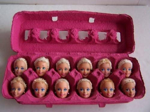 meladyesha's tweet image. &quot;Work your Imagination&quot; 😂

Our team at EshaCosmetics.com loves bringing fun visuals for you 💖

#EshaCosmetics #pinktheme #friends