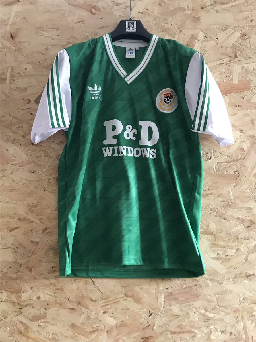 hibs adidas strip