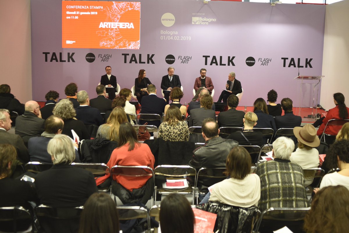 conferenza stampa #artefiera: 
#SimoneMenegoi "Nuove partnership, collaborazioni e premiazioni. Ringrazio le istituzioni, tutti i curatori e la comunità artistica bolognese che ci ha accolto con entusiasmo."
#AFexperience