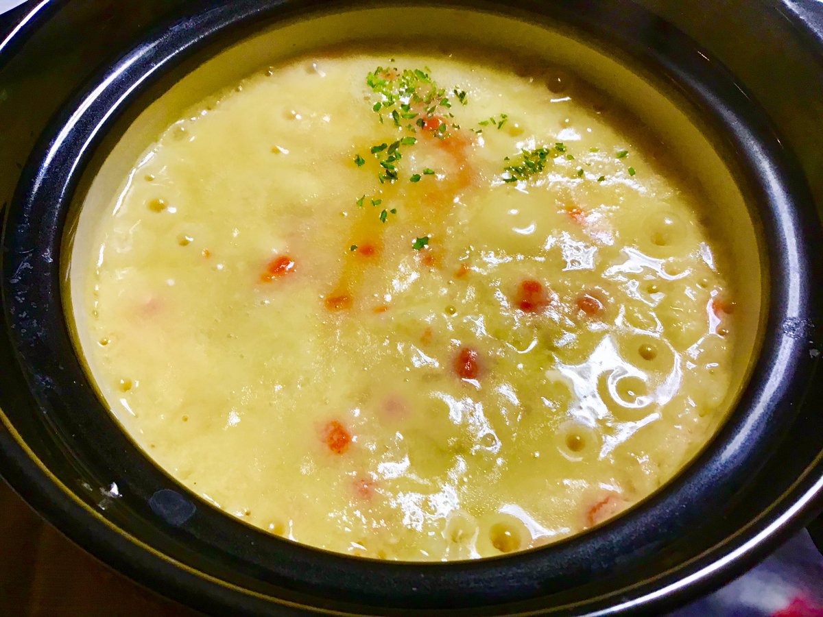 栴 セン در توییتر 風邪引きさん献立 日頃の頑張りのせいか娘が遂に風邪っぴきさん じゃがバターの 洋風雑炊 自家製梅干し 喉に優しい自然の恵 自家製 花梨湯 暖かくして早く元気になってね Twitter家庭料理部 風邪 おうちごはん