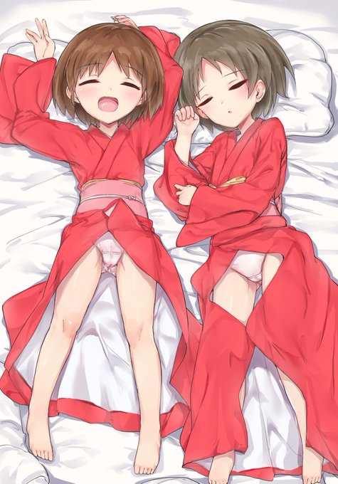 桂利奈ちゃんと紗希ちゃんの無防備な姿を見たい… 