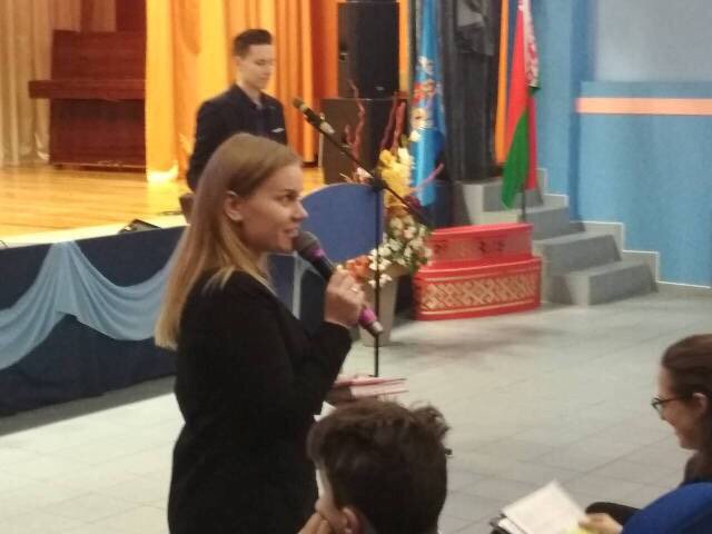 BRSM_Central's tweet photo. В ГУО «Гимназия �� 16 г.Минска» прошел единый день информирования под девизом «ШАГ» -«Школа Активного Гражданина» с участием и.о. первого секретаря Центрального районного комитета ОО «БРСМ» г.Минска, Курлович Марины Евгеньевны. https://t.co/gIZn0KOBpX