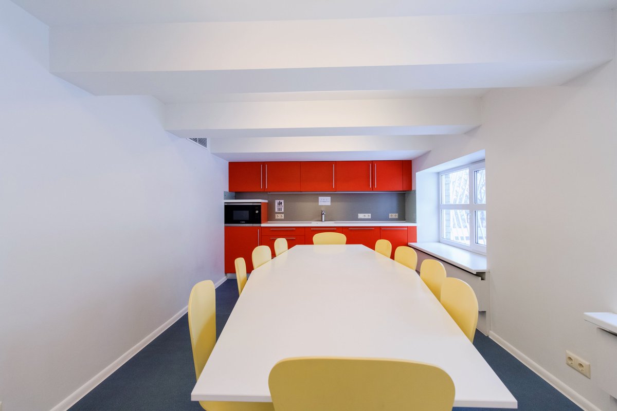 KnowhowRealty's tweet image. Pilsēta: Rīga
Vieta: Centrs
Iela: Ganību dambis 24a
Platība: 1931,82kv.m
Stāvs: 2/3
Cena: 9660EUR/mēnesī + PVN + komunālie maksājumi. Komisijas maksa aģentam par starpniecības pakalpojumiem nav jāmaksā.
Aģents: Oskars Zariņš
Tālrunis: +371 29957111