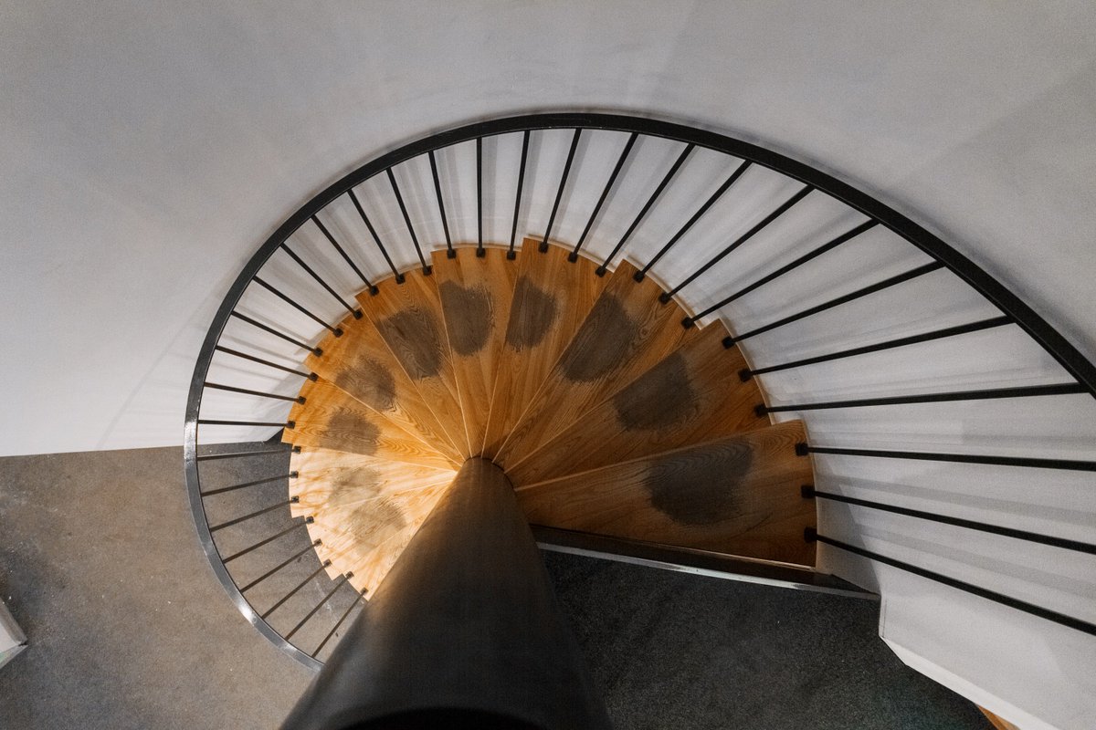 KnowhowRealty's tweet image. Pilsēta: Rīga
Vieta: Centrs
Iela: Ganību dambis 24a
Platība: 1756,69kv.m
Stāvs: 3/3
Cena: 8785EUR/mēnesī + PVN + komunālie maksājumi. Komisijas maksa aģentam par starpniecības pakalpojumiem nav jāmaksā.
Aģents: Oskars Zariņš
Tālrunis: +371 29957111