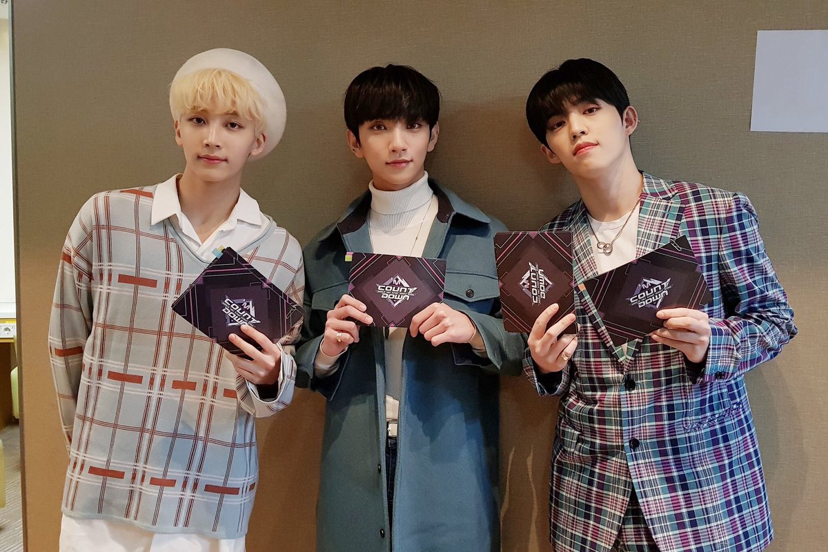 _shua_mgmg__'s tweet photo. #Home2stWin
昨日に引き続き本当におめでとう!!!!!!😂😂👏🏻👏🏻👏🏻 https://t.co/HBSuHDjFgs