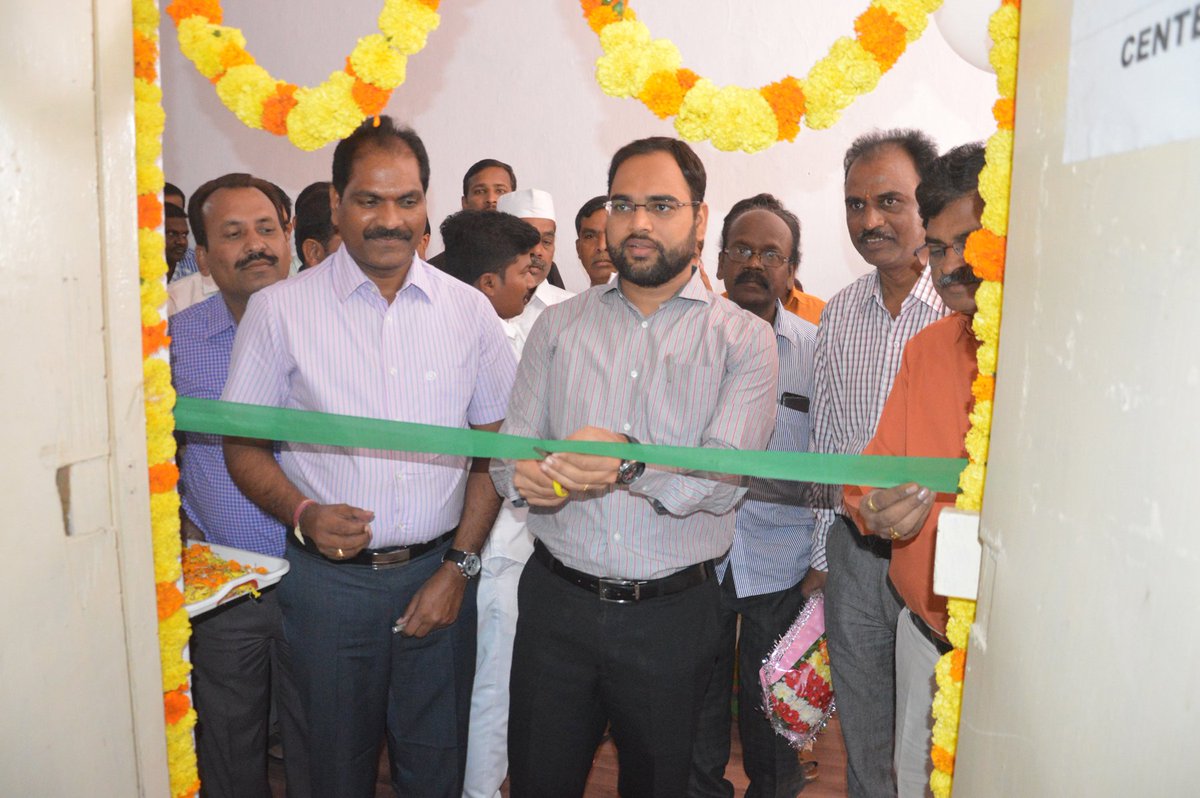 DEO_Gadwal's tweet photo. #VoterHelpline #CallCentre Inaugurated by District Collector at Collectorate and the helpline Toll Free No. is #1950.

@ceotelangana @electioncomms @DEO_Gadwal https://t.co/9Fx6kZ08SB