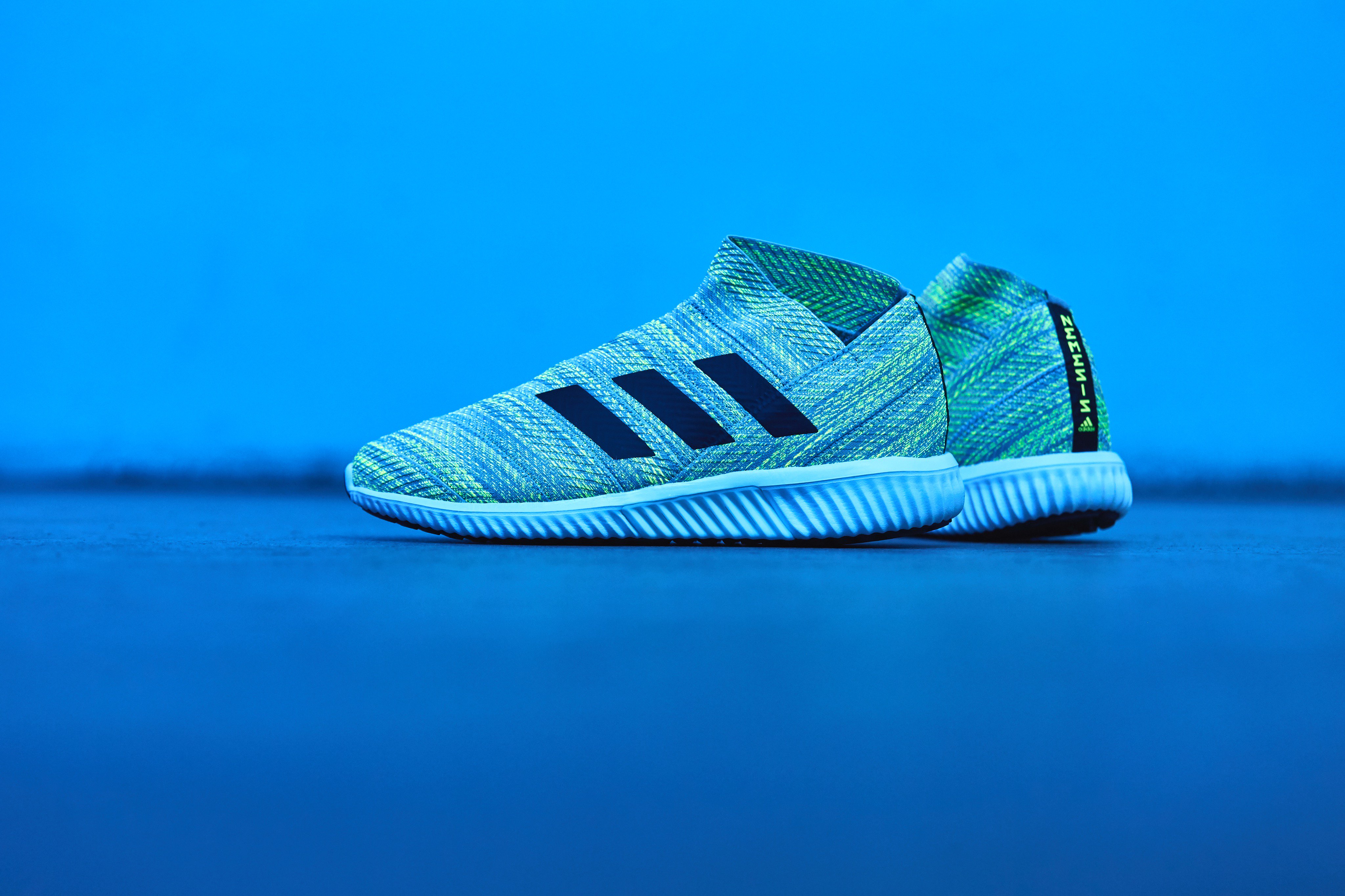 Адидас немезис. Nemeziz 19+ tr. Adidas Nemeziz 18.1 2019. Adidas Nemeziz голубые. Adidas Nemeziz 19 tr на ноге.