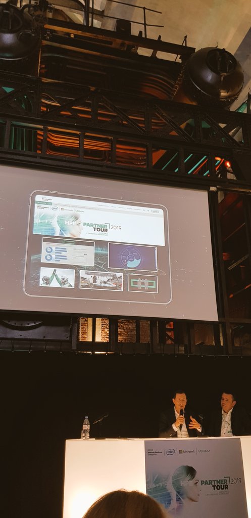 SamuelSeys's tweet image. Ravi d&apos;être présent à l&apos;HPE Partner Tour ce jour dans la Chaufferie ♨️🌡️ #HPEPartnerTour #simplivity #aruba #IA