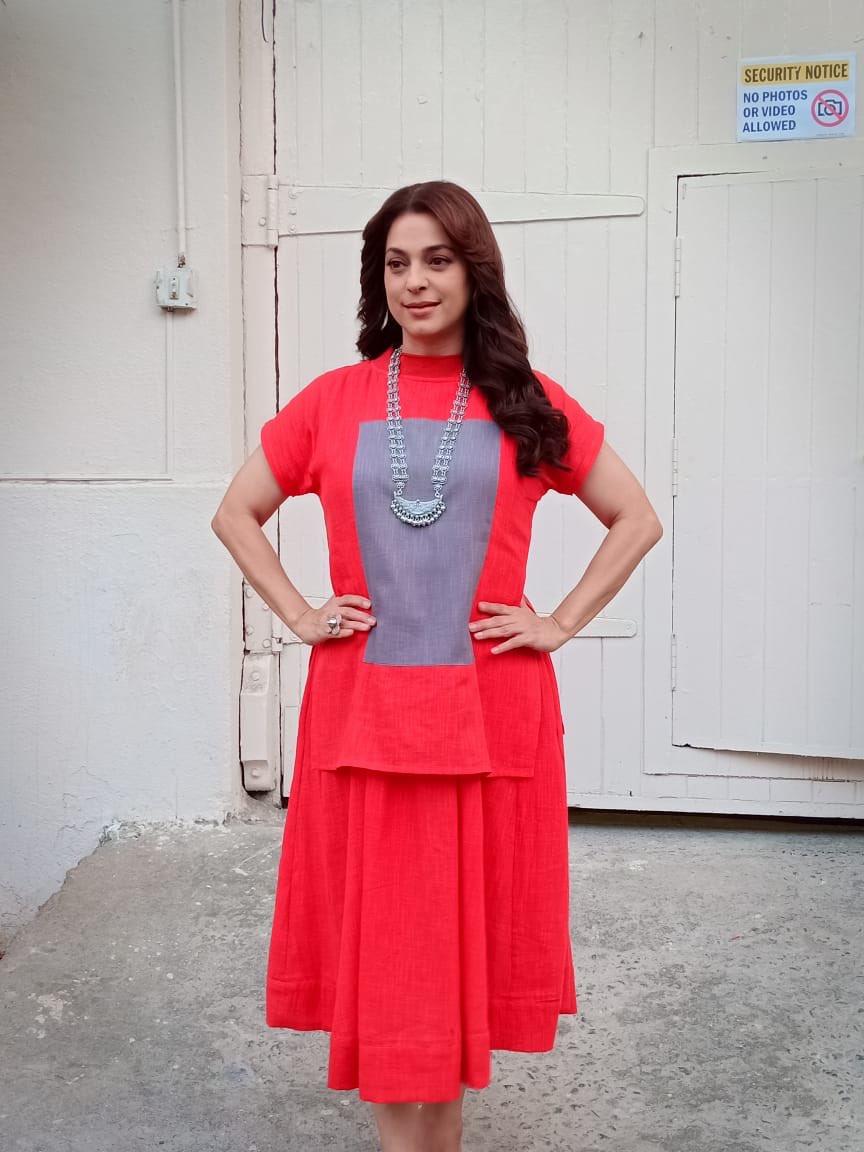 iam_juhi tweet picture