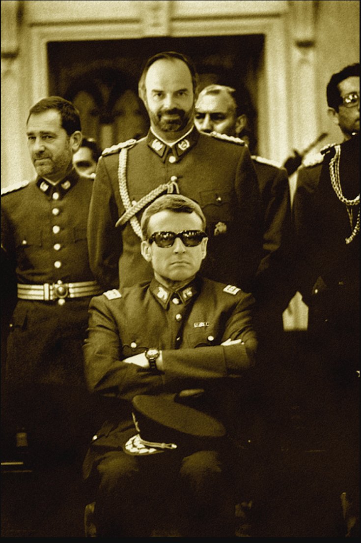 JMRocbo's tweet photo. Google peut-il vraiment supprimer un photomontage d’E. Macron sur demande de la police ?
https://t.co/pzQqAKONQi https://t.co/9ewOOypeka