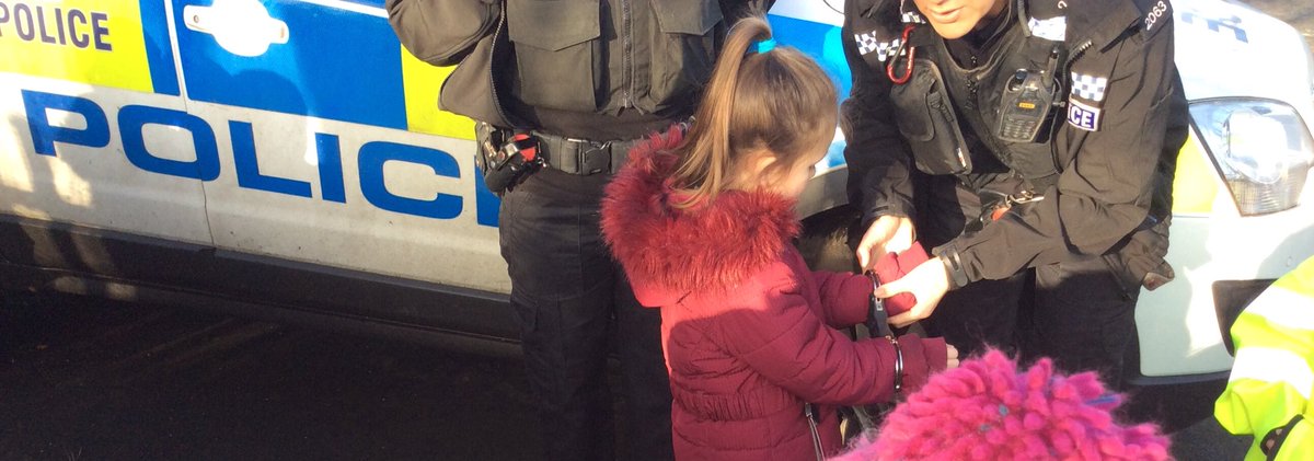 Y6stradbroke's tweet image. Y1 had a fantastic time learning about how the police help to keep our community safe. @StradbrokePri @syptweet 👮🏼‍♀️🚨🚔