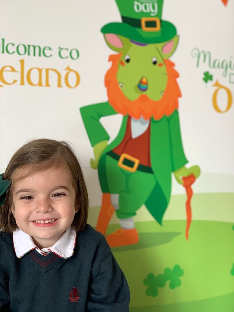 TorrenovaCS's tweet photo. Ya está todo listo para mañana.
¡¡ Por un día nos convertiremos en Irlandeses!!
#MagicDragonDay #EnglishProyect #Colegiobilingüe 🇨🇮✈ https://t.co/f45HowqEPl