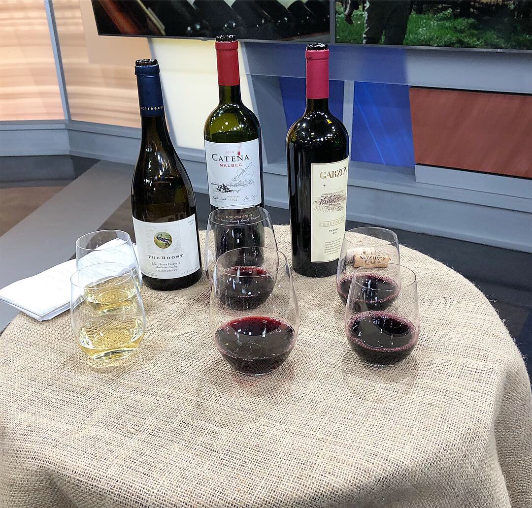 TySteeleNews's tweet photo. #ICYMI - Lake Tahoe-based filmmaker Colin West, in association with @WineEnthusiast, has produced a new TV series called It Starts with Wine. Colin’s production company @WINERAM is breaking ground in the genre of wine and entertainment w/the 3-episode series. https://t.co/JC7S3SjP4k