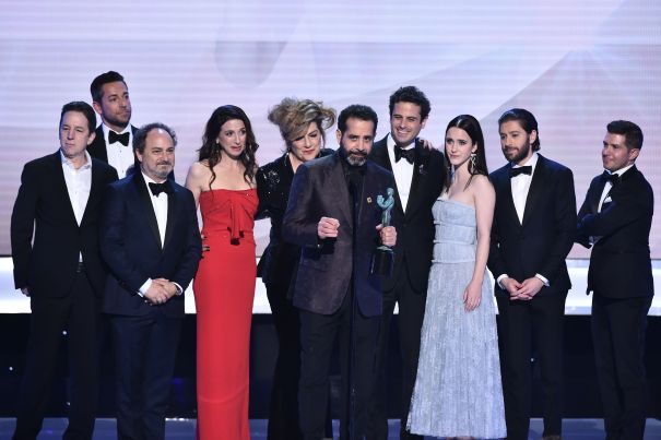 NexxtMediaGuide's tweet photo. ‘The Marvelous Mrs. Maisel’ Cast Seeking Raises In Contract Renegotiations https://t.co/IzfJUaGmT9 https://t.co/dpyJsnN9QP