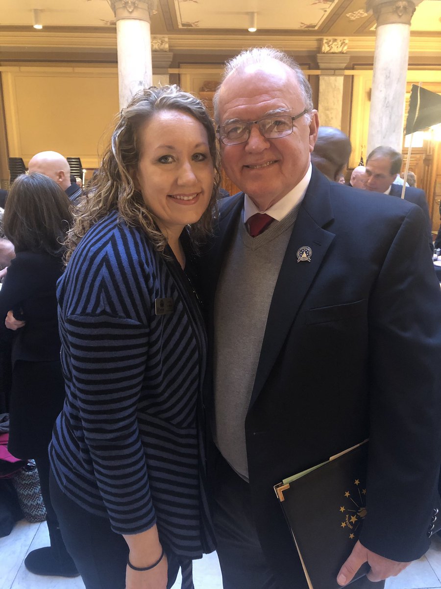 It’s a great morning when you get to start your morning having breakfast with your favorite Senator...who happens to be your dad! ❤️ @ICASEIndiana #advocacy #SenatorBuck #legislativebreakfast #CEC2019 #IndianaStatehouse