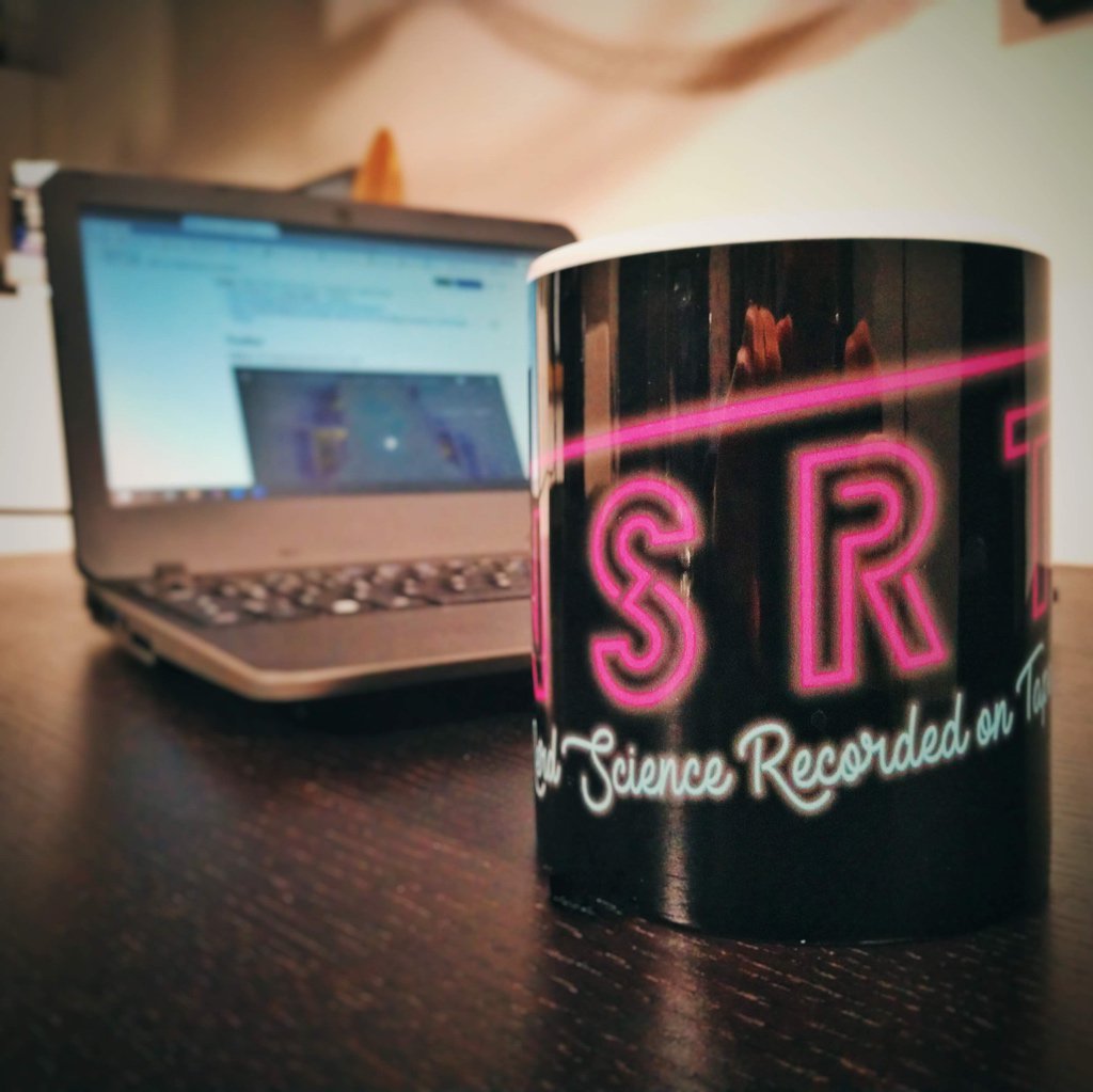 NSRTPodcast's tweet image. Für die besten Filme 2018 sollte alles stimmen: Licht und Ton läuft. Die Getränke stehen bereit.

Heute | 20 Uhr | Die Top 10 von 2018 | YT, Spotify, iTunes, etc.

Folgt unserer brandneuen Podcast-Website, um keine Folge zu verpassen! Link in der Bio!

#NSRTpodcast #nerdscience