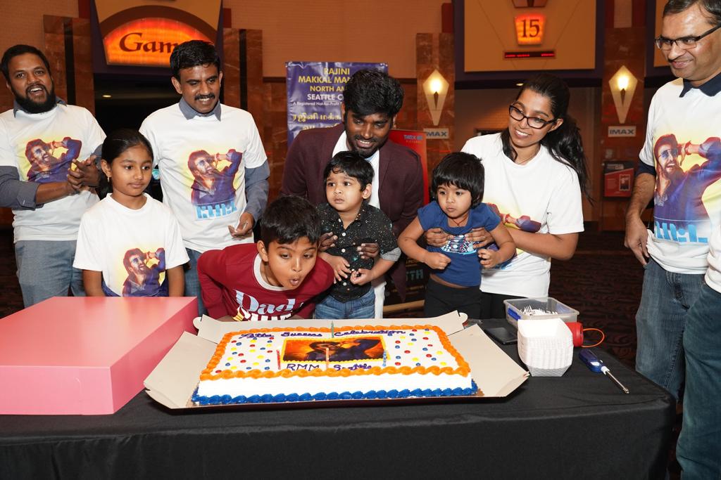 RMM_USA_Canada's tweet photo. Rajini Makkal Mandram North America Seattle Chapter USA celebrated #Petta success recently at Lincoln Square Cinemas, Bellevue, WA with fun and festivities. #pettainusa #rmmna #pettaparaak #blockbusterpetta https://t.co/oYrzpuiUpJ