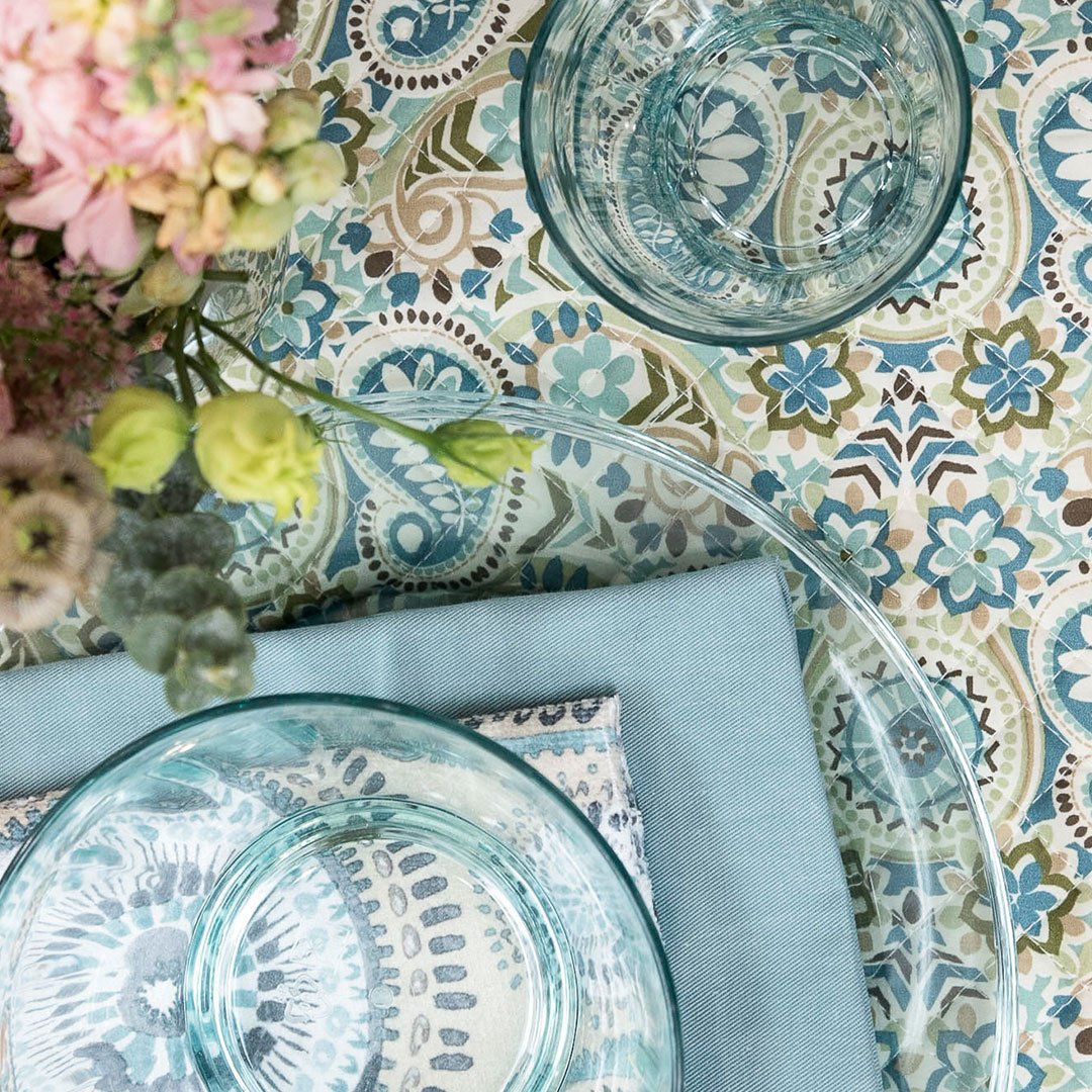 InAWaverlyWorld's tweet image. Our beautiful table settings enhance mealtime.