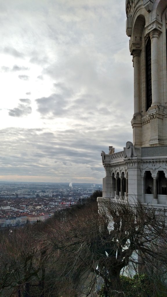 Anduminas's tweet photo. Tweeps behold #Lyon, #France!
Prior to the #EU project meeting #HCCAT @HCCAT_H2020 (previous tweet) I had two hours spare time and visited a new favorite spot: the hill on which stands the #BasiliqueNotreDameDeFourvière. It offers quite a view across Lyon and the #river #Rhône. https://t.co/CIsZyHOxLC