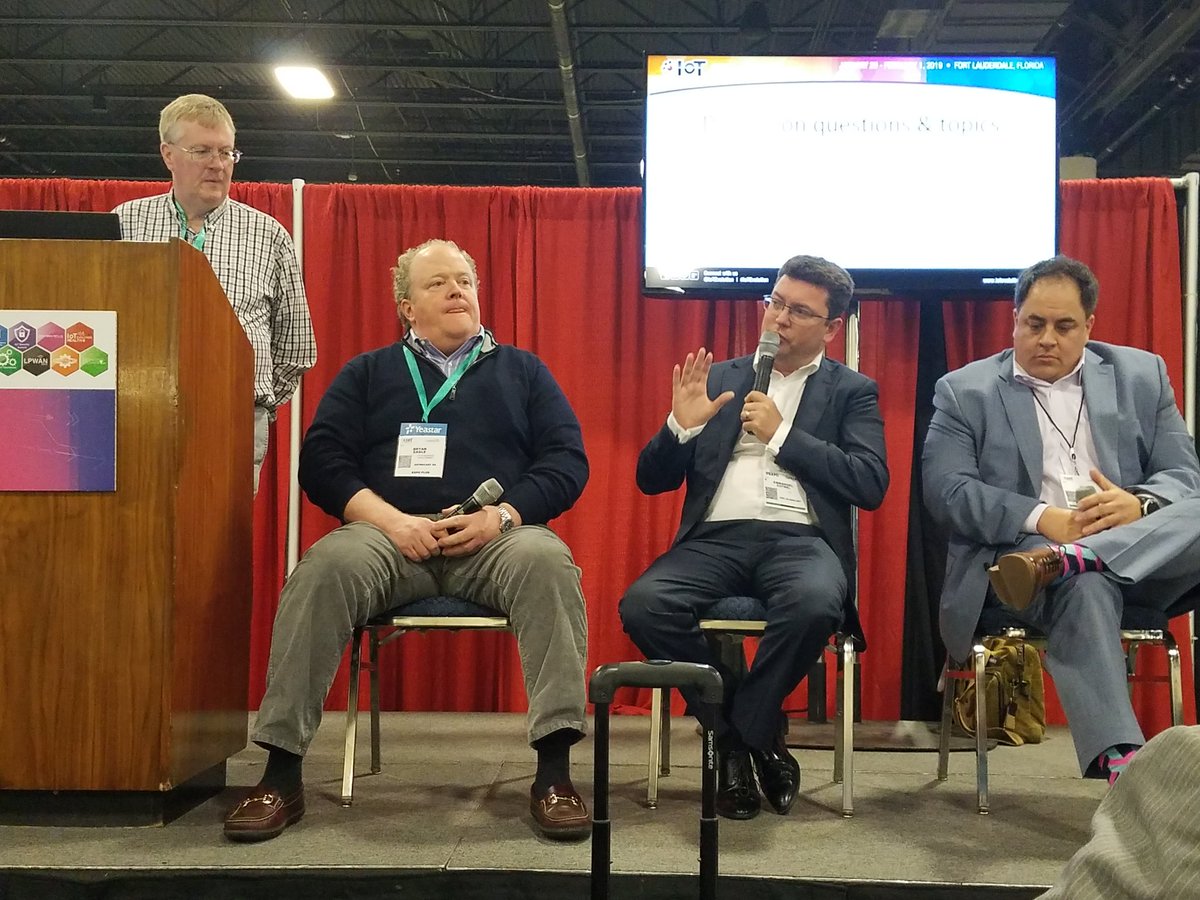 johnparallel's tweet image. #LPWAN by satellite for #IoT @IoTEvolution. @FMCGlobalSat CEO Emmanuel Cotrel joins moderator @DougonIPComm, Astrocast and Iridium discuss broad range of needs and applications