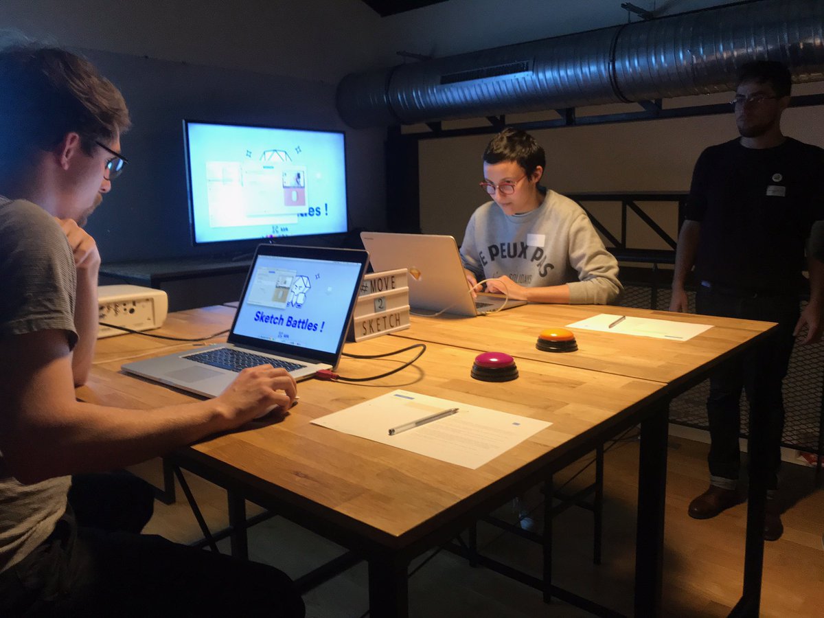 KIRKagency's tweet photo. Les participants sont en place les battle vont pouvoir commencer ! #move2sketch https://t.co/LlL01GrGEq