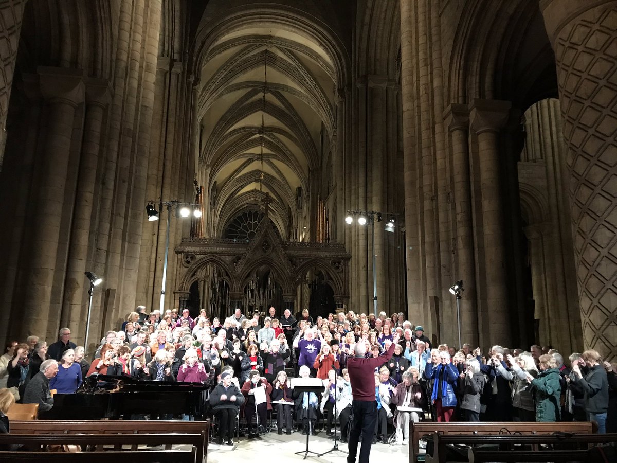 NevillesCrossCC's tweet photo. Joint rehearsal time...what a lot of singers!!!! @DurhamVocalFest @durhamcathedral https://t.co/PxLZJX9NRl
