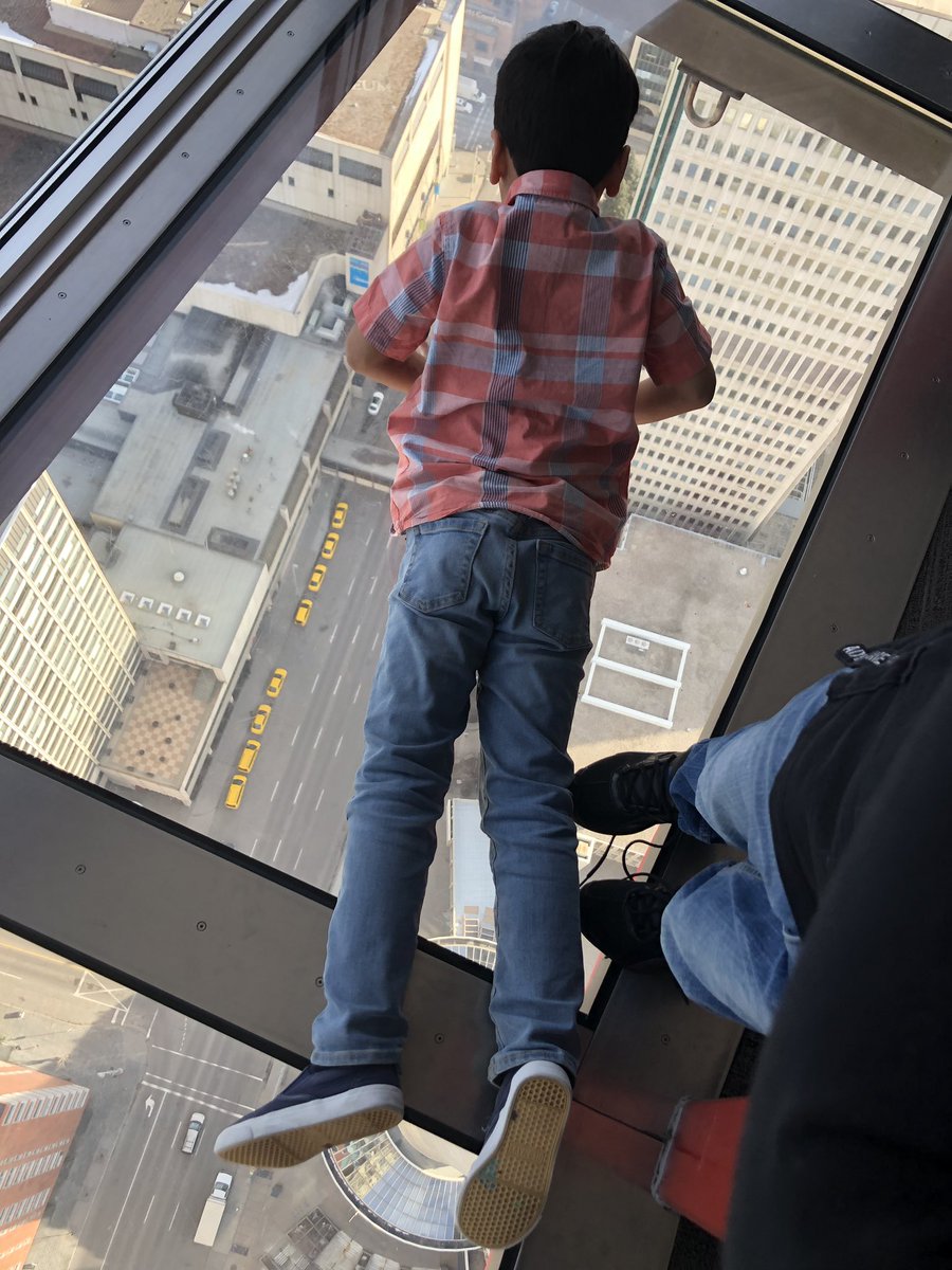 VVGrade3SP's tweet image. Our trip to the #CalgaryTower was one to remember! We came, built towers and conquered the glass floor! Thank-you to Dale, the Calgary Tower employee of 33 years, who answered all of our burning questions! #towerchallenge #scienceprogram