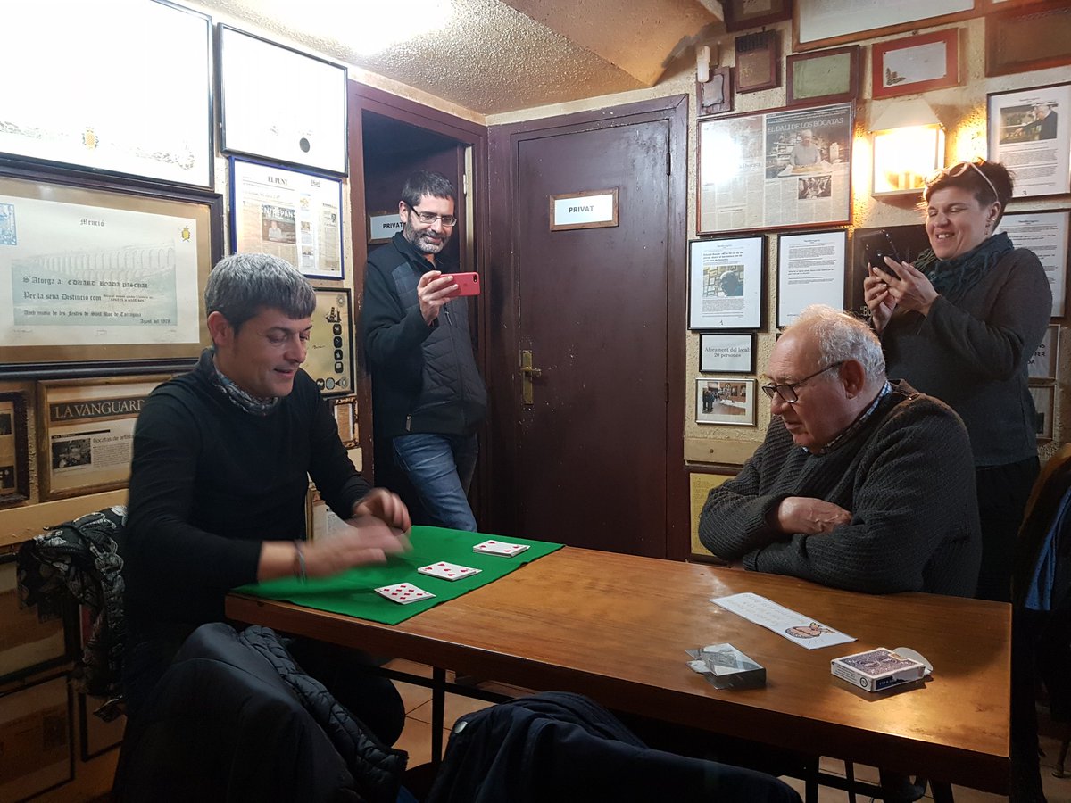 joan_ru_ca's tweet image. Magia amb @magdvd000 #GraciesBoada #BoadaPregoner