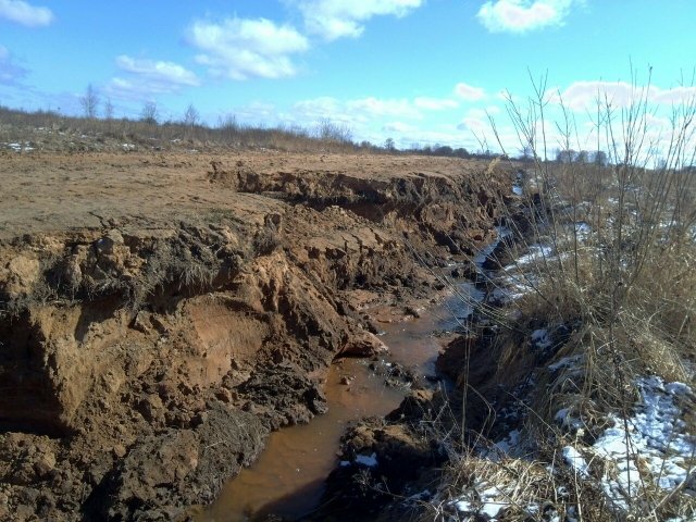 onf50's tweet photo. Активисты Общероссийского народного фронта в Московской области добиваются решения вопроса с обустройством дороги в деревне Теребетово Лотошинского района. https://t.co/DoNB7lkf5i