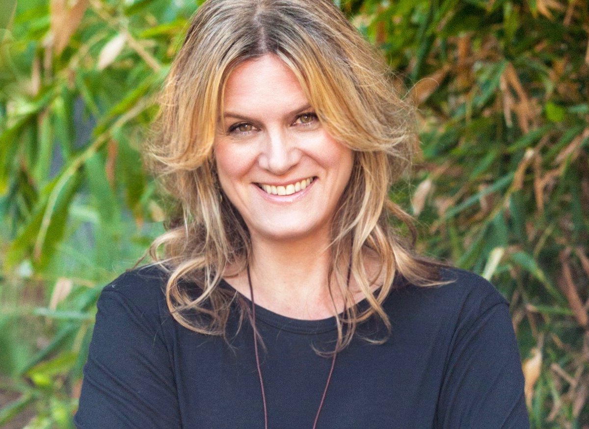 RTSCymruWales's tweet photo. We're thrilled to announce that our guest speaker at the #RTSCymruAnnualLecture 2019 will be none other than Jane Tranter. https://t.co/BuP5LrsQch