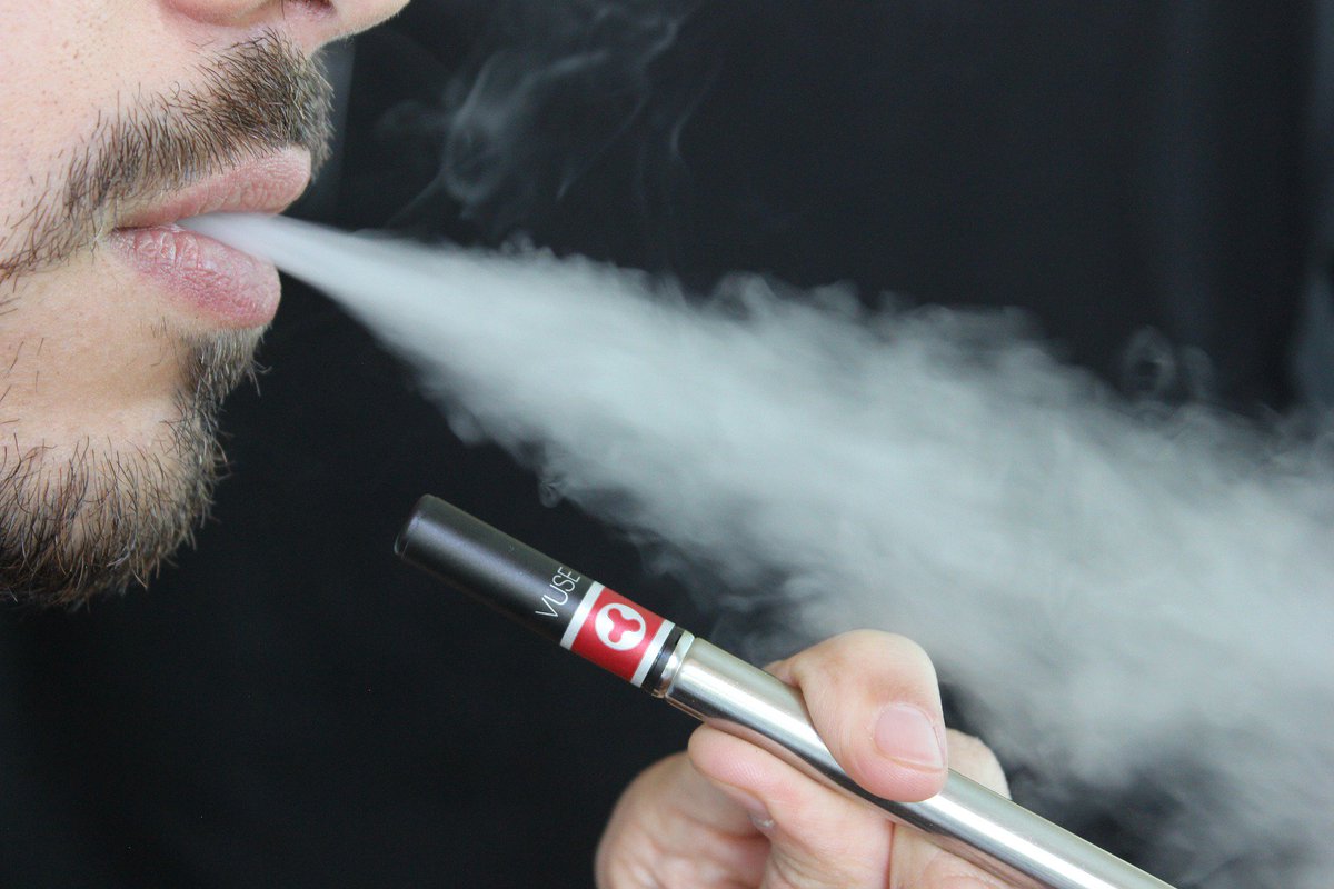 TheVPLWindsor's tweet photo. Nicotine-free #vaping is becoming more and more popular. Some of these flavours are great, even without #nic shots mixed in - take a look at our favourites! https://t.co/oQcLyKm752 https://t.co/dKL8PxPtcz