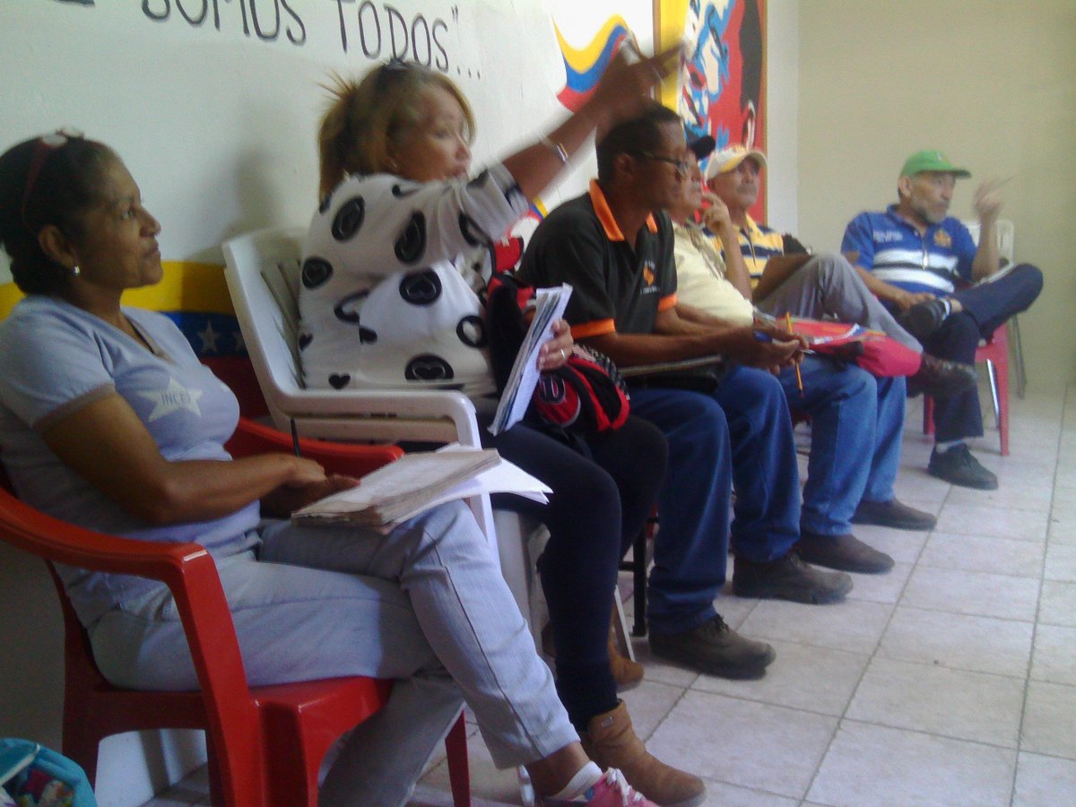 INCESCOJEDES's tweet image. #EnFotos así se desarrolla jornada de formación metodológica de los Maestros técnicos productivos de @Incesocialista en Cojedes, #simultáneamente en los @CfsMatias @CfsArgimiroG