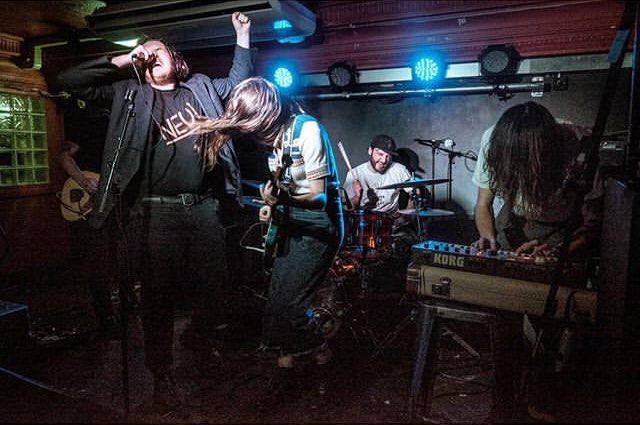 We’re en route to Manchester through the zero visibility fog, using only our sense of smell for @heavylungsband George’s stage shorts.

Tonight marks the last @IVW_UK show with the beautiful Lungs boys. It’s been leejaydary. Tonight is sold out at Castle Hotel. We’re on at 8pm.