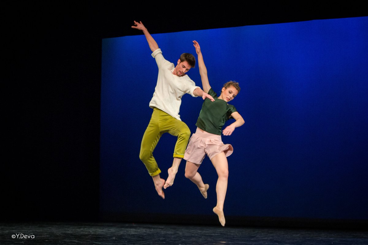 [TOURNÉE]
Représentation de "Hourra !" à Anse, demain à 20h30 (salle Ansolia)
La danse est un jeu sérieux, sérieux comme un jeu d’enfant. Alors jouons !
Un voyage de l’Orient à l’Occident où la danse s’exprime avec ampleur, élan et générosité.
+ d'infos : bit.ly/2WA4lML