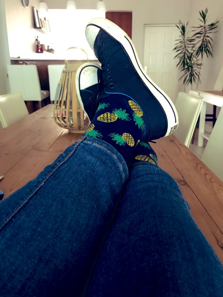 <a href="/jonobruton/">J-Bru</a> <a href="/thedeerfactory/">TheDeerFactory</a> <a href="/Keeling_S/">Shaun Keeling</a> Snap! That’s one fineapple pair of socks