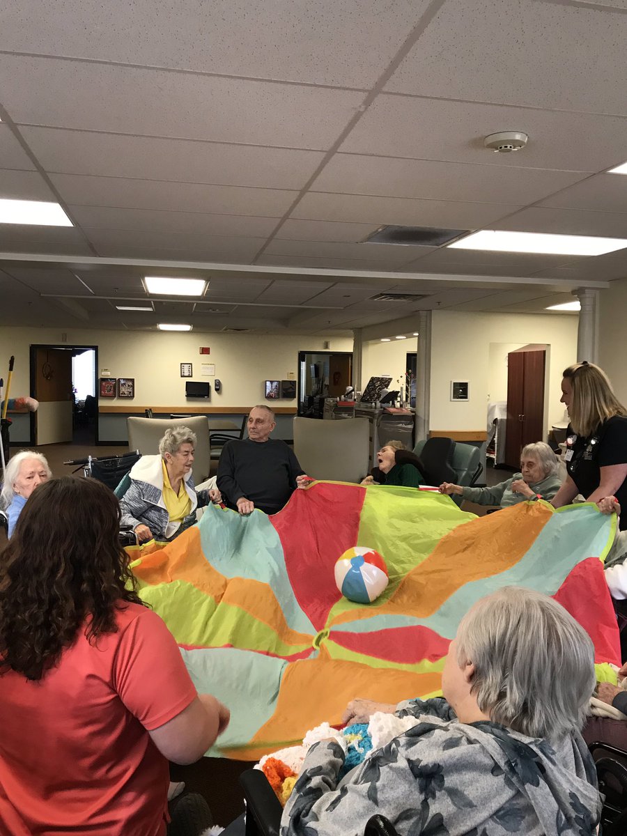 ParkTerraceHC's tweet photo. Parachute Fun Along With Oldies Music Perfect Combination ! #DailyRythms #Vitality #MusicalMovements #LegacyLane #Trilogy https://t.co/GXm7u5ohoz