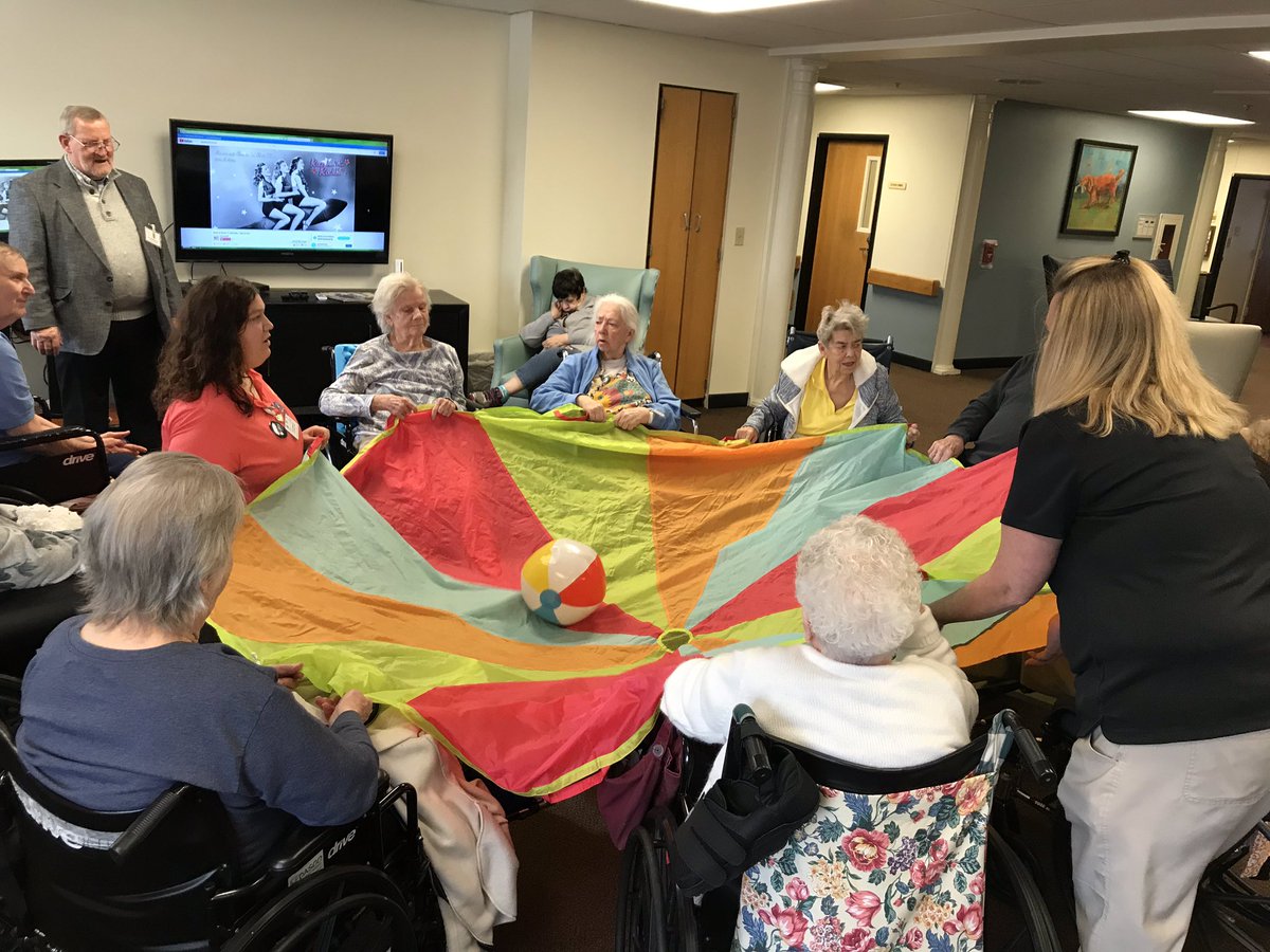 ParkTerraceHC's tweet photo. Parachute Fun Along With Oldies Music Perfect Combination ! #DailyRythms #Vitality #MusicalMovements #LegacyLane #Trilogy https://t.co/GXm7u5ohoz