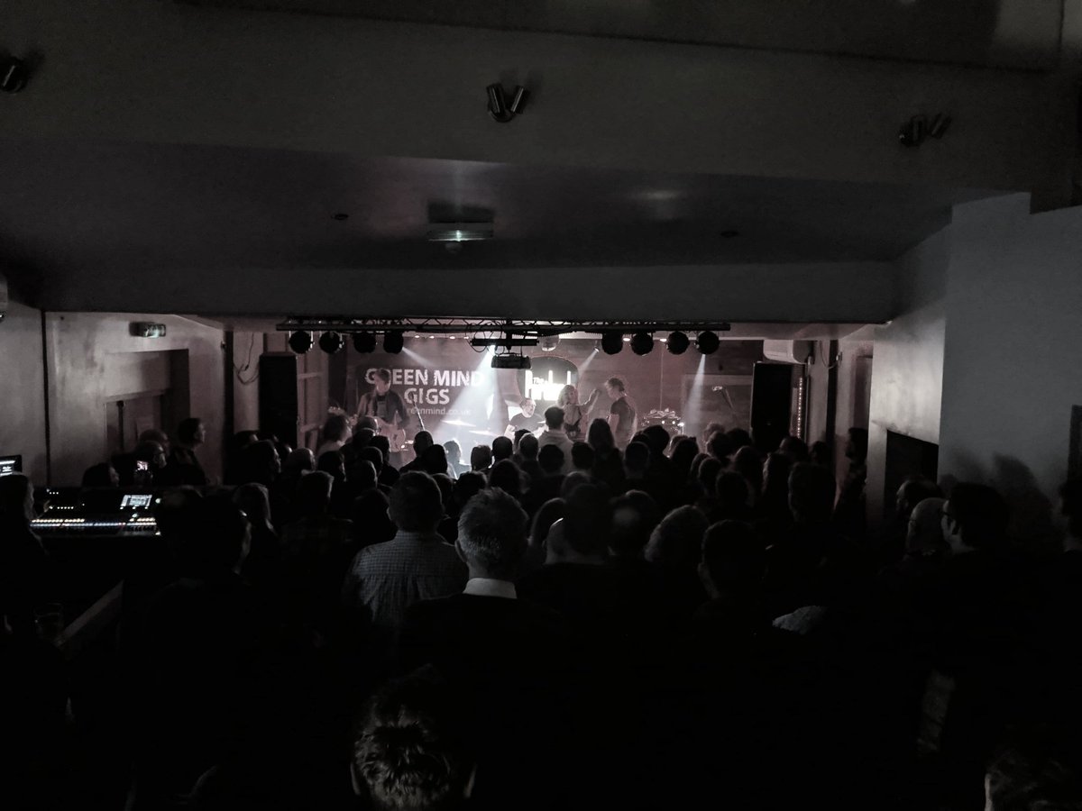 Cambridge that was our first time with you, thank you for coming out for a full house at such a gorgeous venue <a href="/ThePortlandArms/">The Portland Arms</a> for @ivw_uk. Means a lot and we hope your ears hurt as much as ours do. Huddersfield you are next, also a first for us at <a href="/ParishHudd/">Parish</a> #ivw #estrons