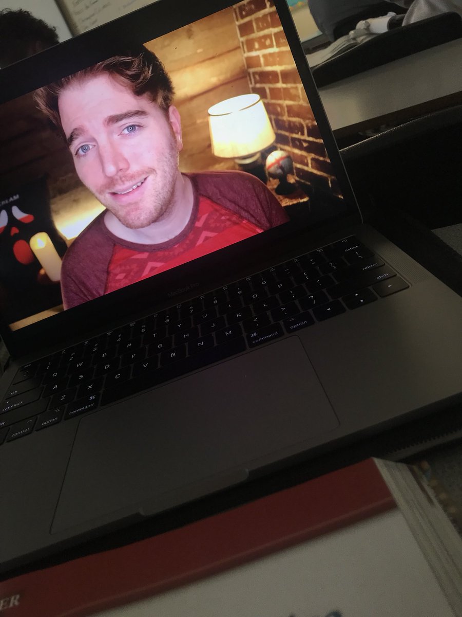 SSpointofVIEW's tweet photo. @shanedawson @AndrewSiwicki When’s the next video?? Cause for once am actually having fun in school. @shanedawson https://t.co/l0P3ayc9YS