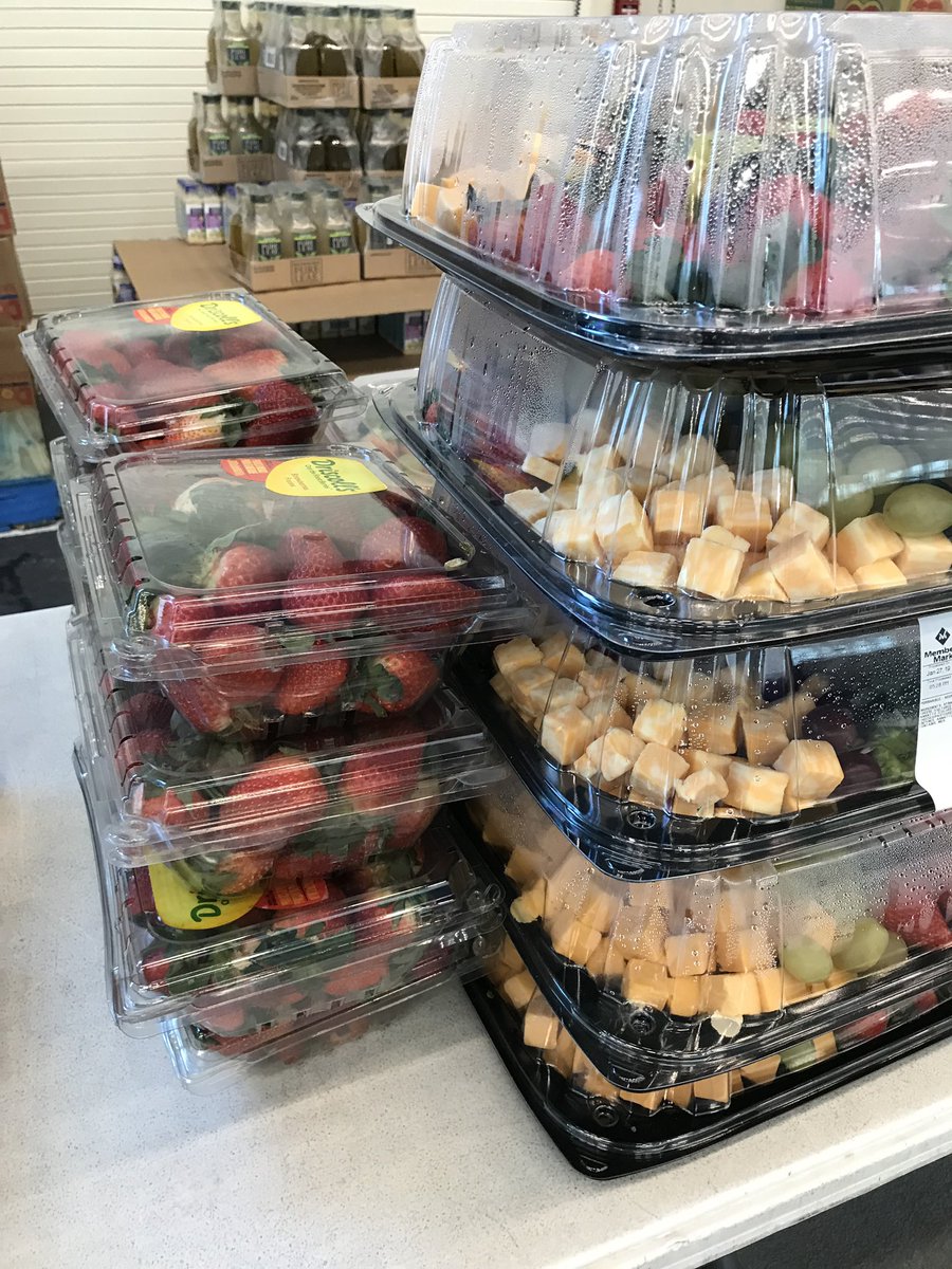 Ithaca College On Twitter Fresh Fruit Cheese And Other Produce