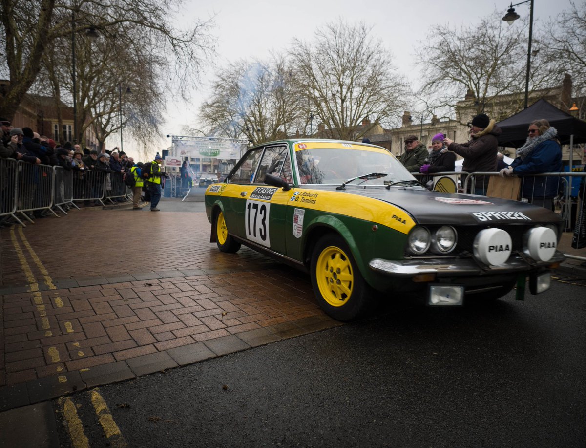 ModParlPhotos's tweet photo. A classic #fiat124 Coupe accelerates away from the #Banbury stage of the 2019 Monte-Carlo Rallye Historique, 31 January 2019. #banburyevents
#motorsport #classiccars #historicrally #rally #olympusuk #banburian @TownEvents https://t.co/LTxmxSCfJX