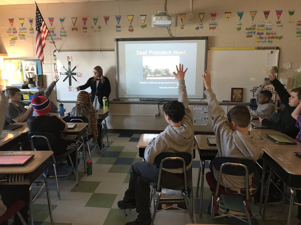 sarverteaches's tweet image. We learned so much about Deaf President Now from @MrsTooneASL ! #PeaceSignsProject #WeB4Me @CollinsNBCT