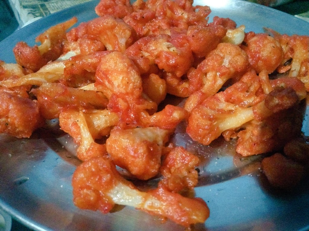 itzchampak's tweet photo. ଅନେକ ଦିନ ପରେ ରୋଷେଇ ଘରେ... 👨🏻🍳
#ମଠଖାଦ୍ୟ #ଡେବ୍ୟୁ 😁🙊😋
#କୋବିଚିଲ୍ଲୀ #ChilliGobi https://t.co/mUJKu4XKdL