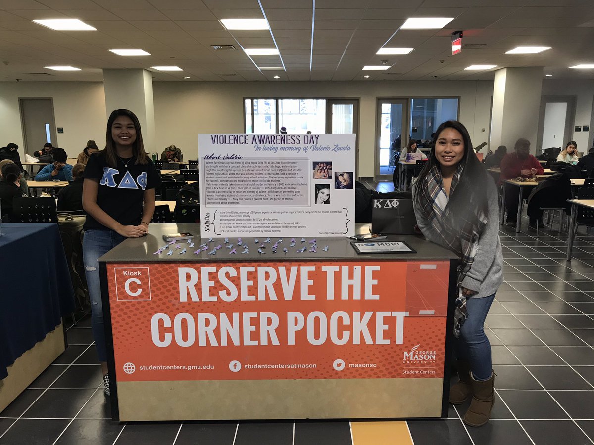 Beta_GMU's tweet photo. Come take the Pledge to end violence #violenceawareness https://t.co/1u3DrRLVi6