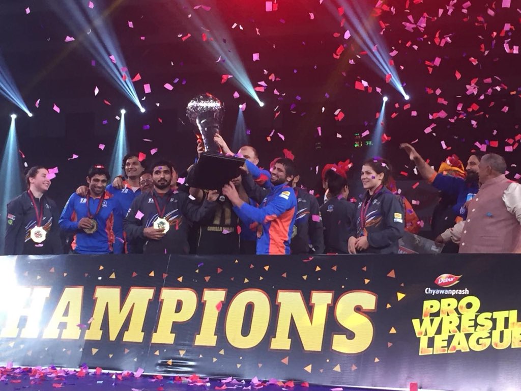 Official_PWL's tweet photo. #PWL4 celebrations all around as @haryanahammers claim #ProWrestlingLeague season 4 title 
@SPN_Action @Inkhabar @NewsX #MatLePanga https://t.co/2tOIn2xxvu